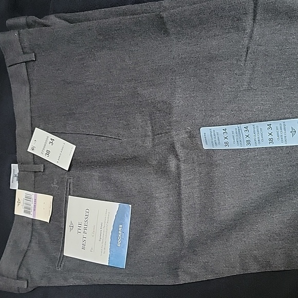 Men’s new Dockers the best pressed classic New 38x34 Signature KHAKI NO WRINKLES - Picture 4 of 5